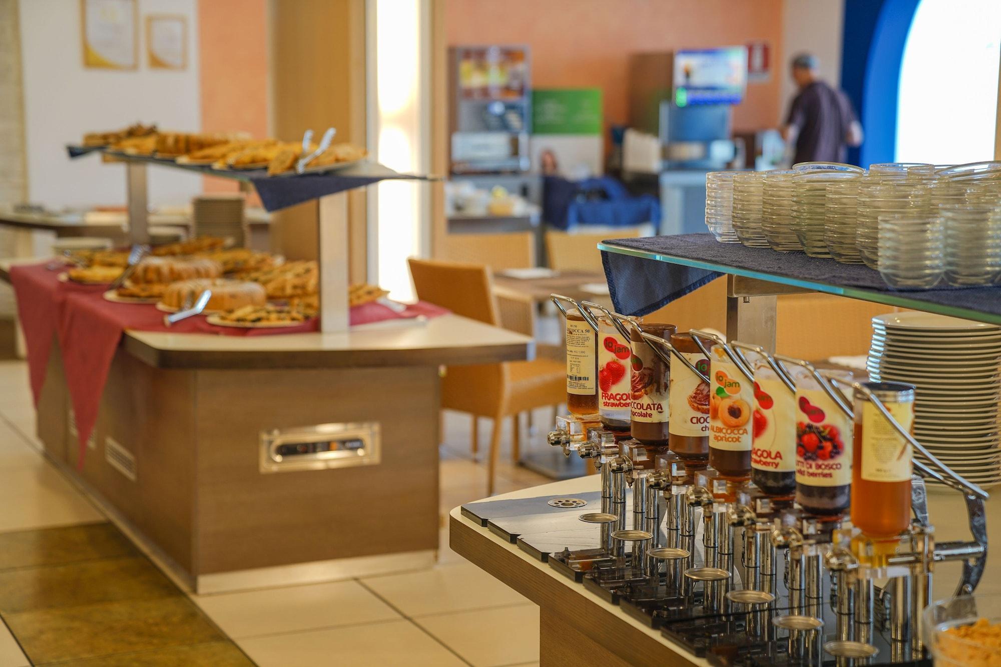 Futura Club Torre Rinalda Hotel Kültér fotó